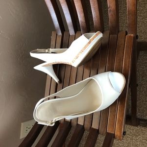 Nine West heel size 8 1/2